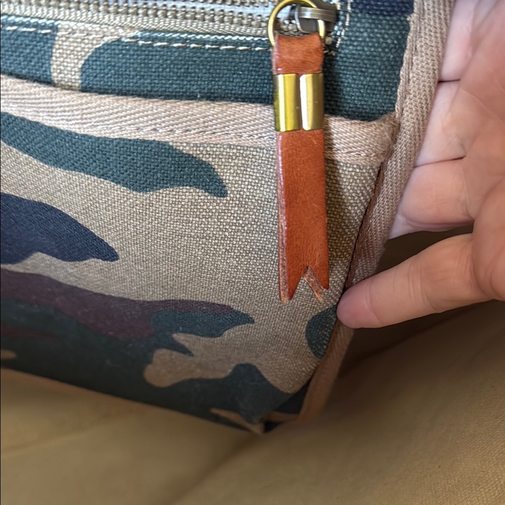 Madewell Camouflage Tote Bag with Brown Straps - Picture 6 of 8